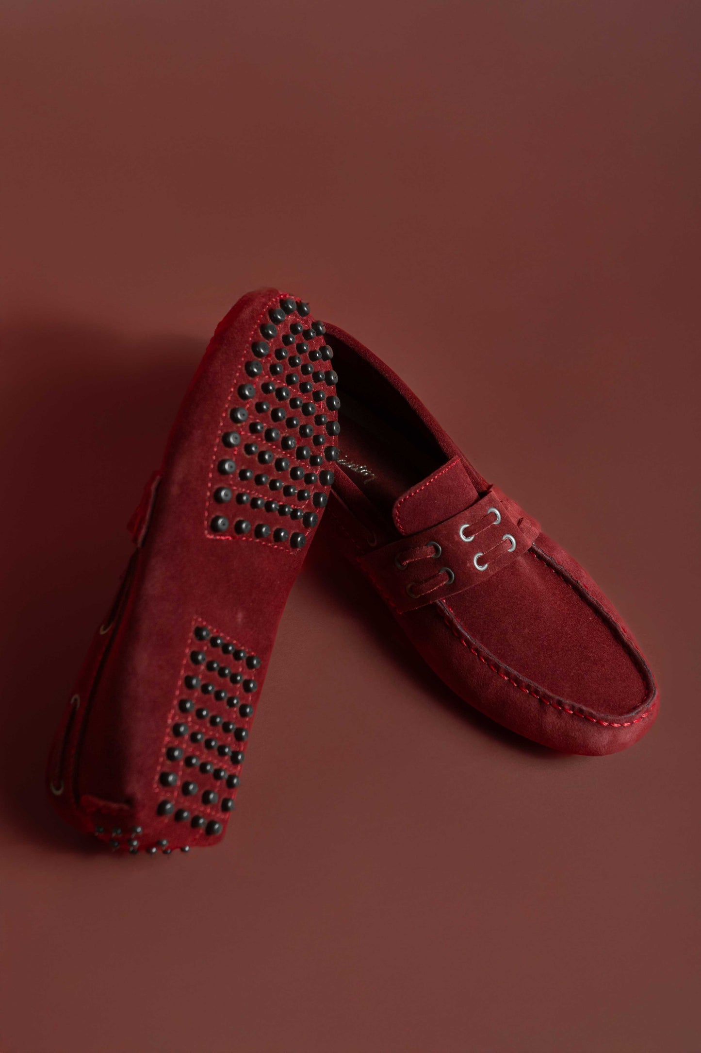 Driver 050 Red Suede