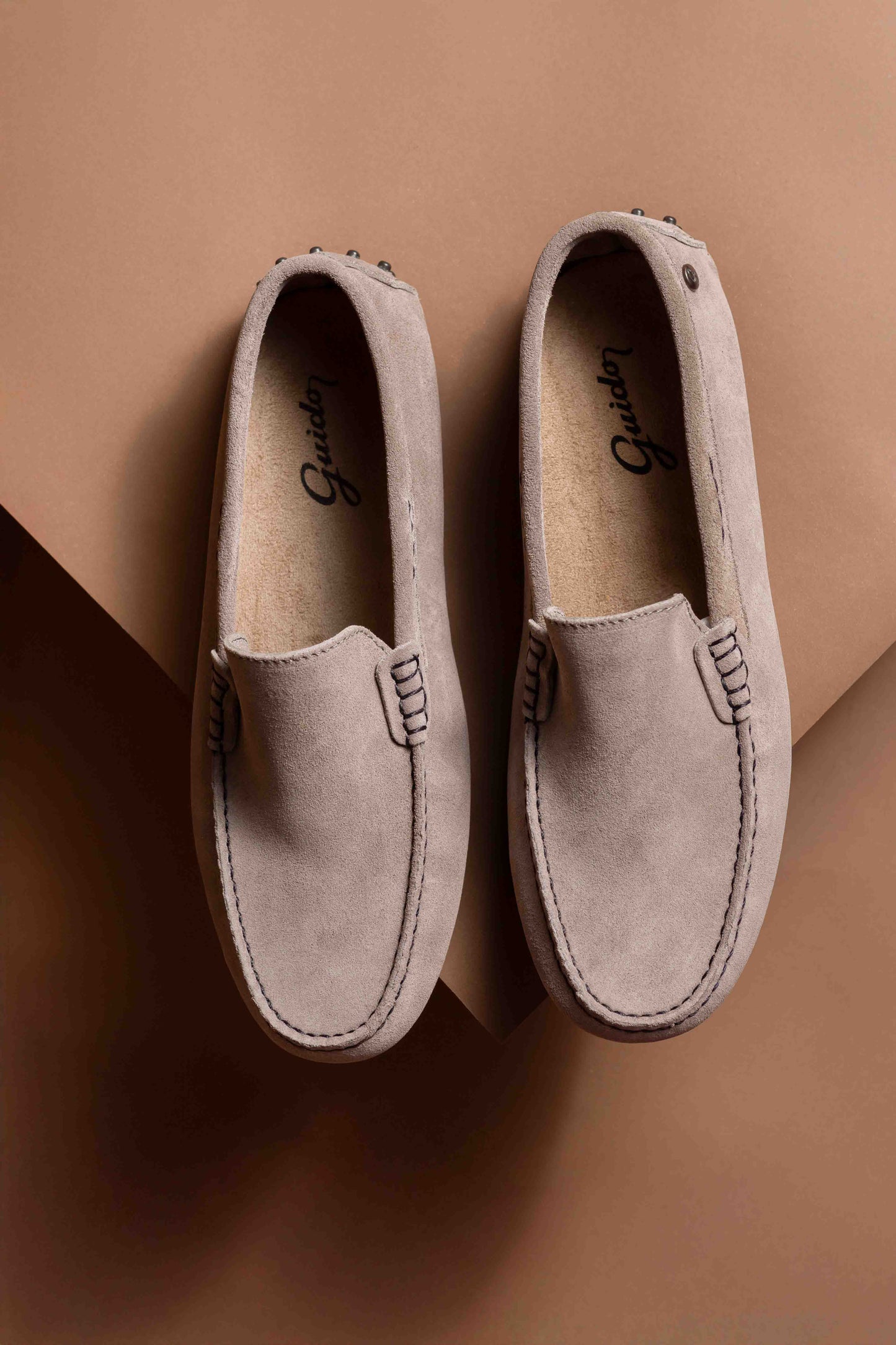 Driver 1011 Mink Suede