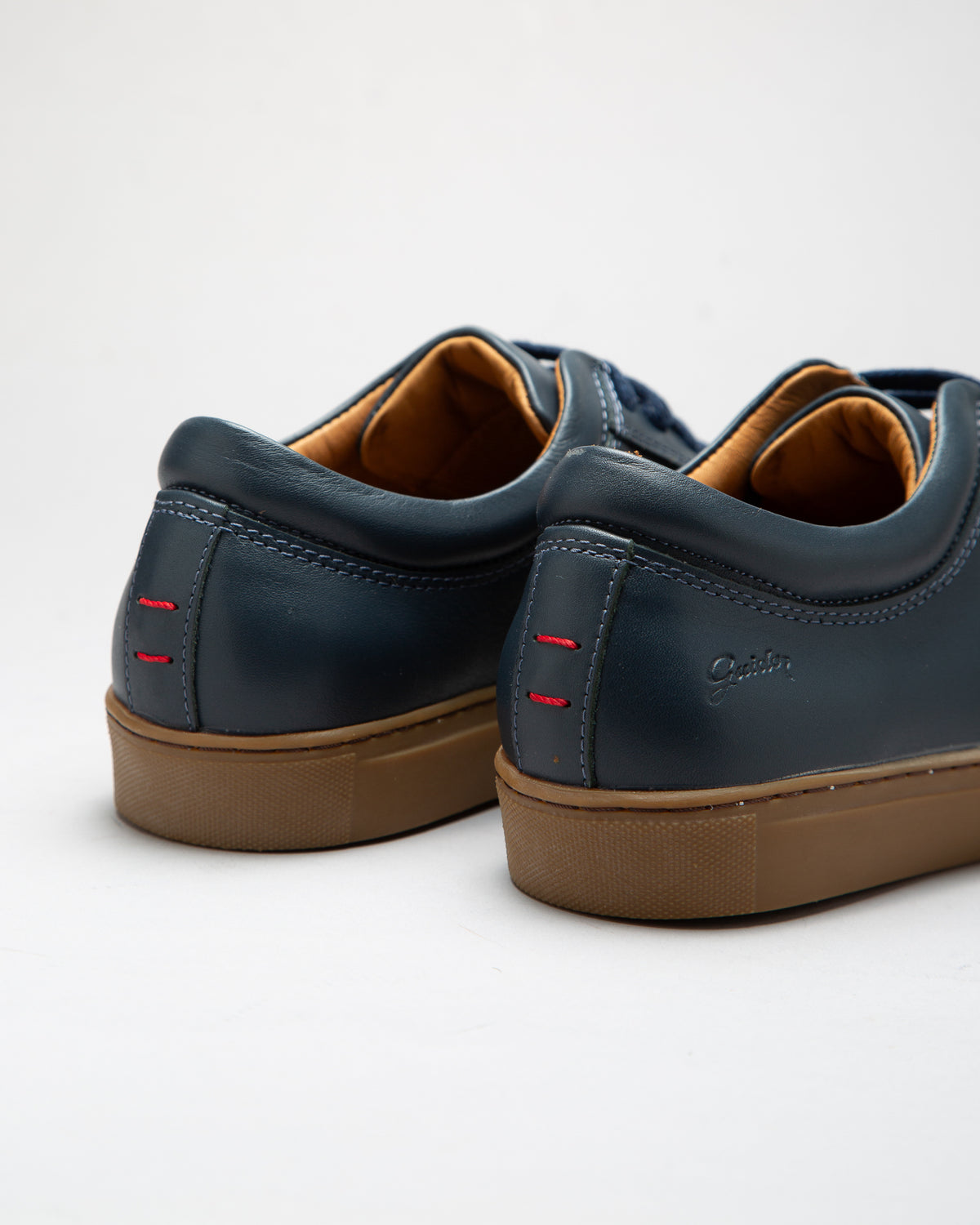 Urban 2231 Blue / Caramel