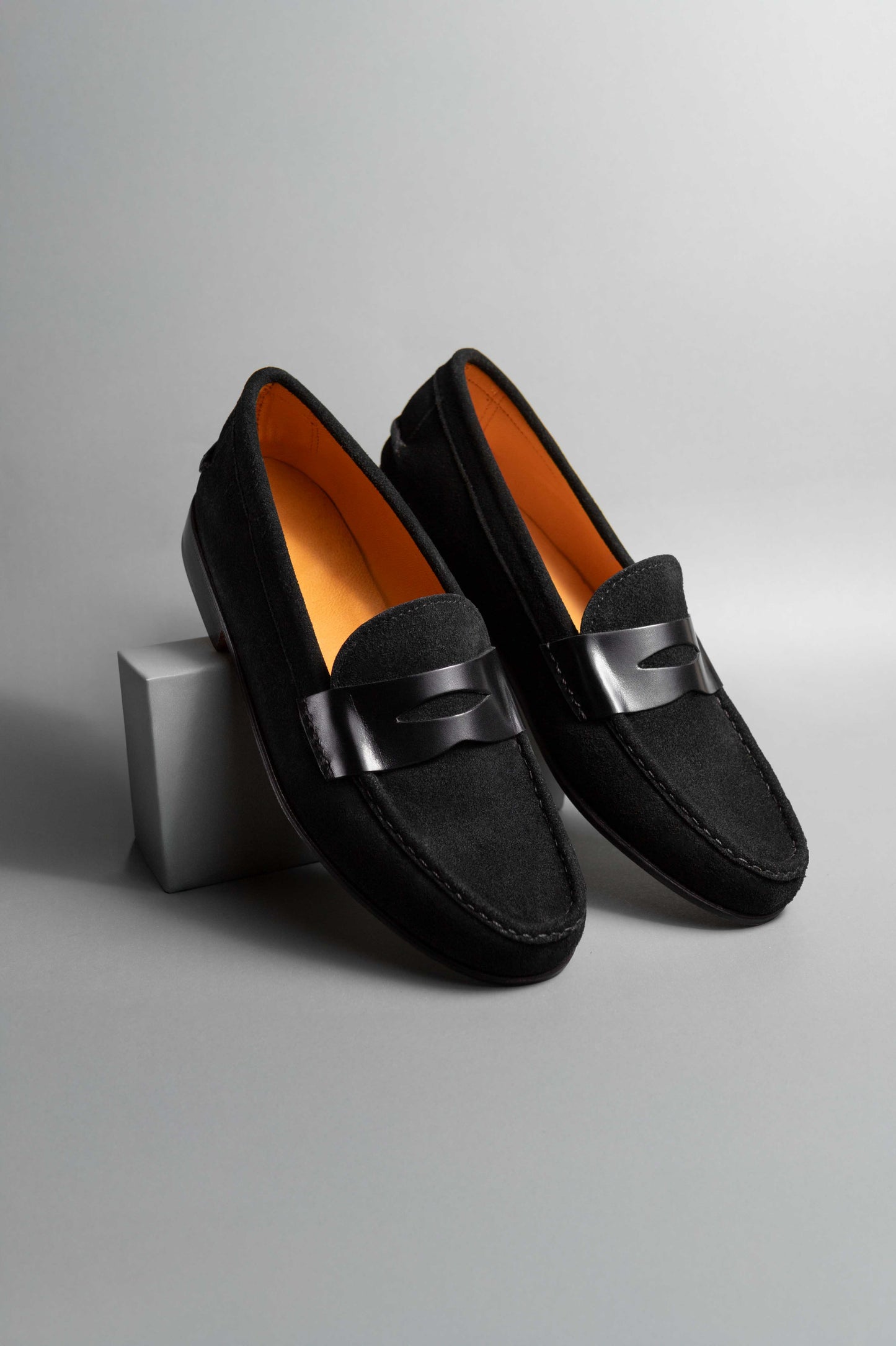Mocassin à semelle simple 4218 en daim noir