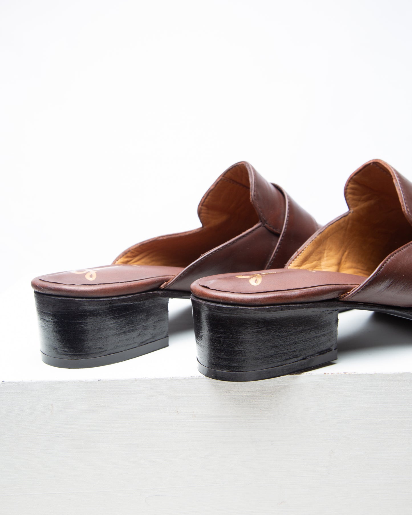 Mule 5050 Brown