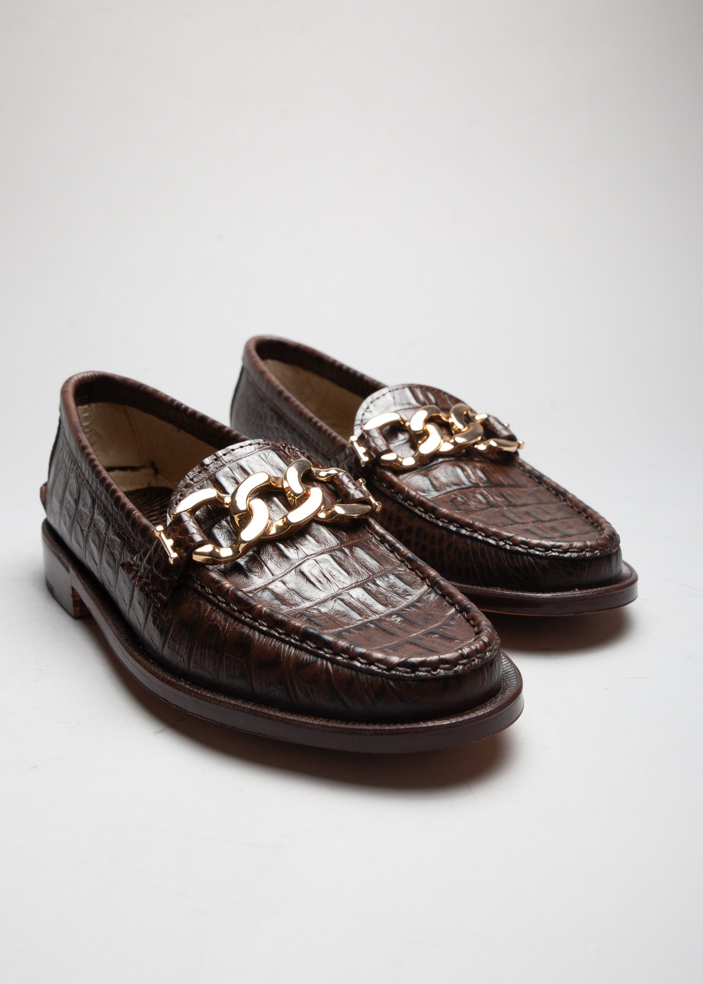 Moccasin 5327 Chain Dark Brown