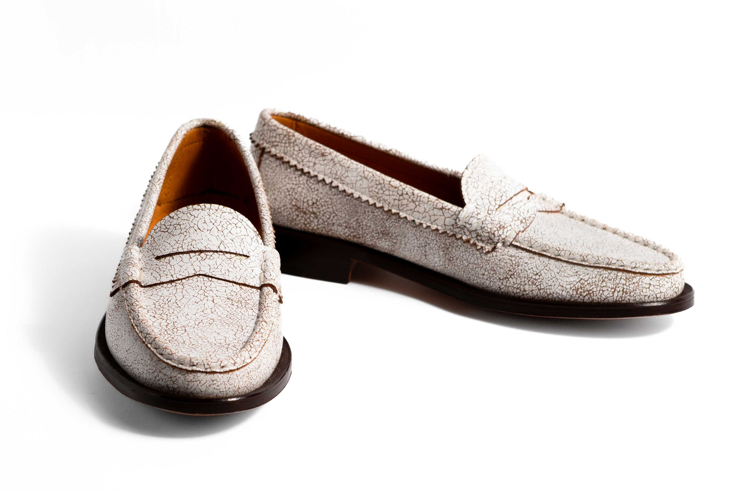 Moccasin 5379 Crackle White