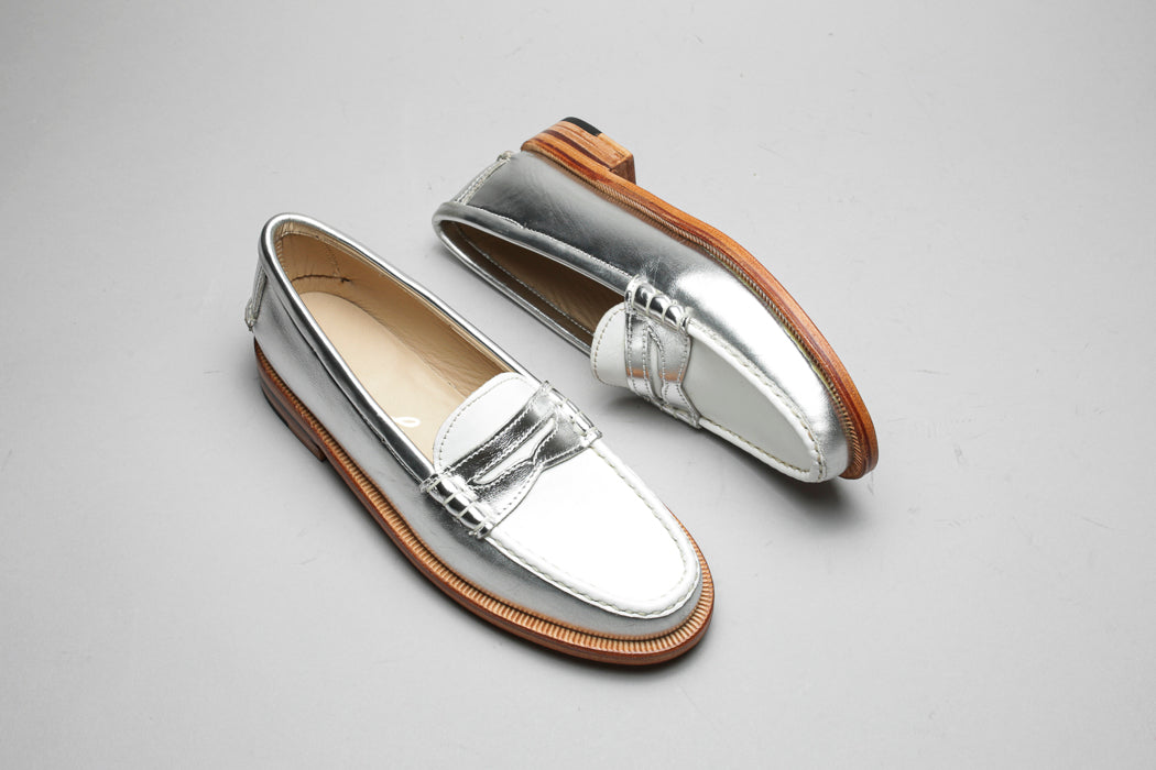 Mocasín 5379 Plateado/Blanco