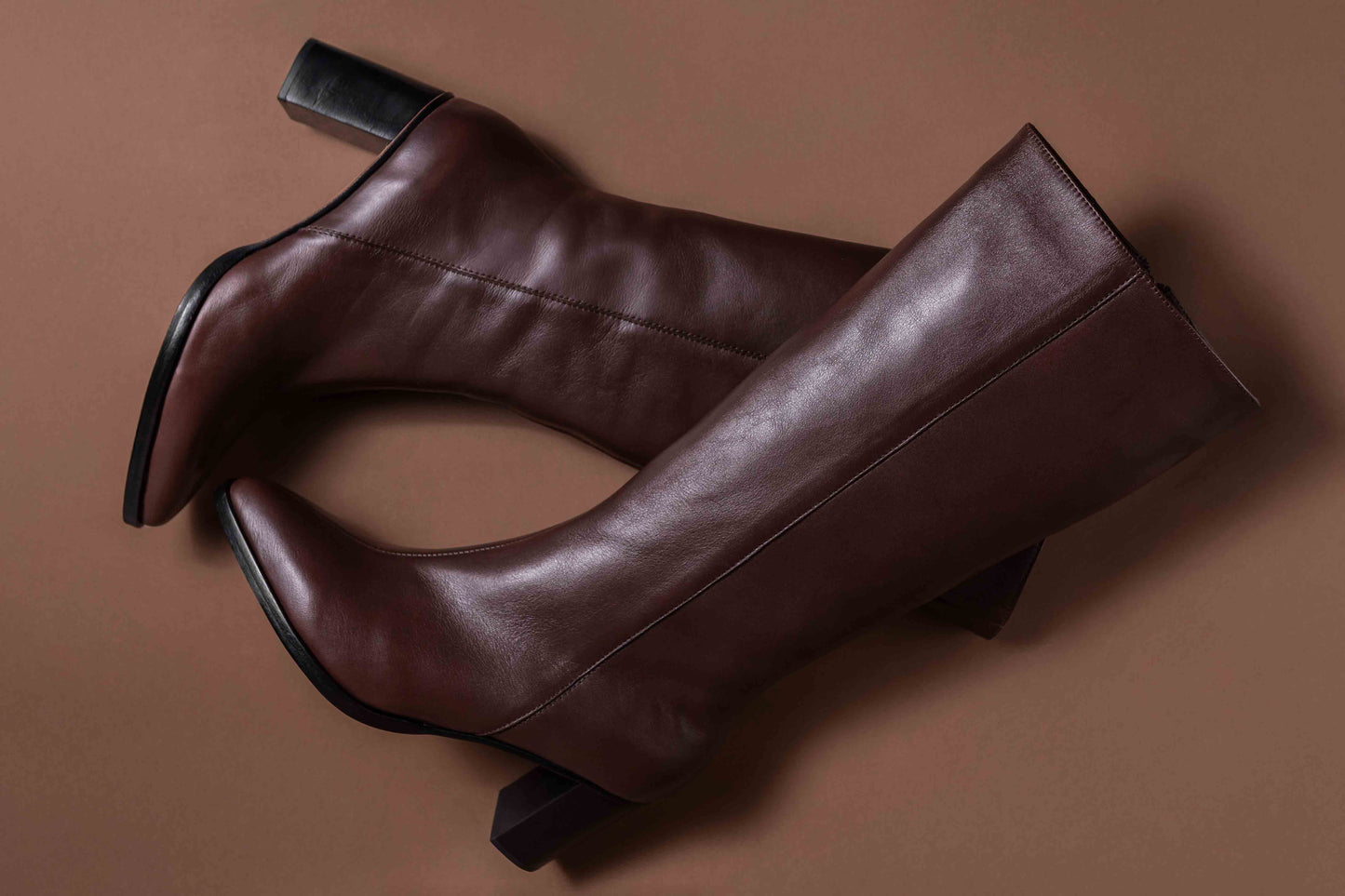 Bota Caña Alta Olivia Negro
