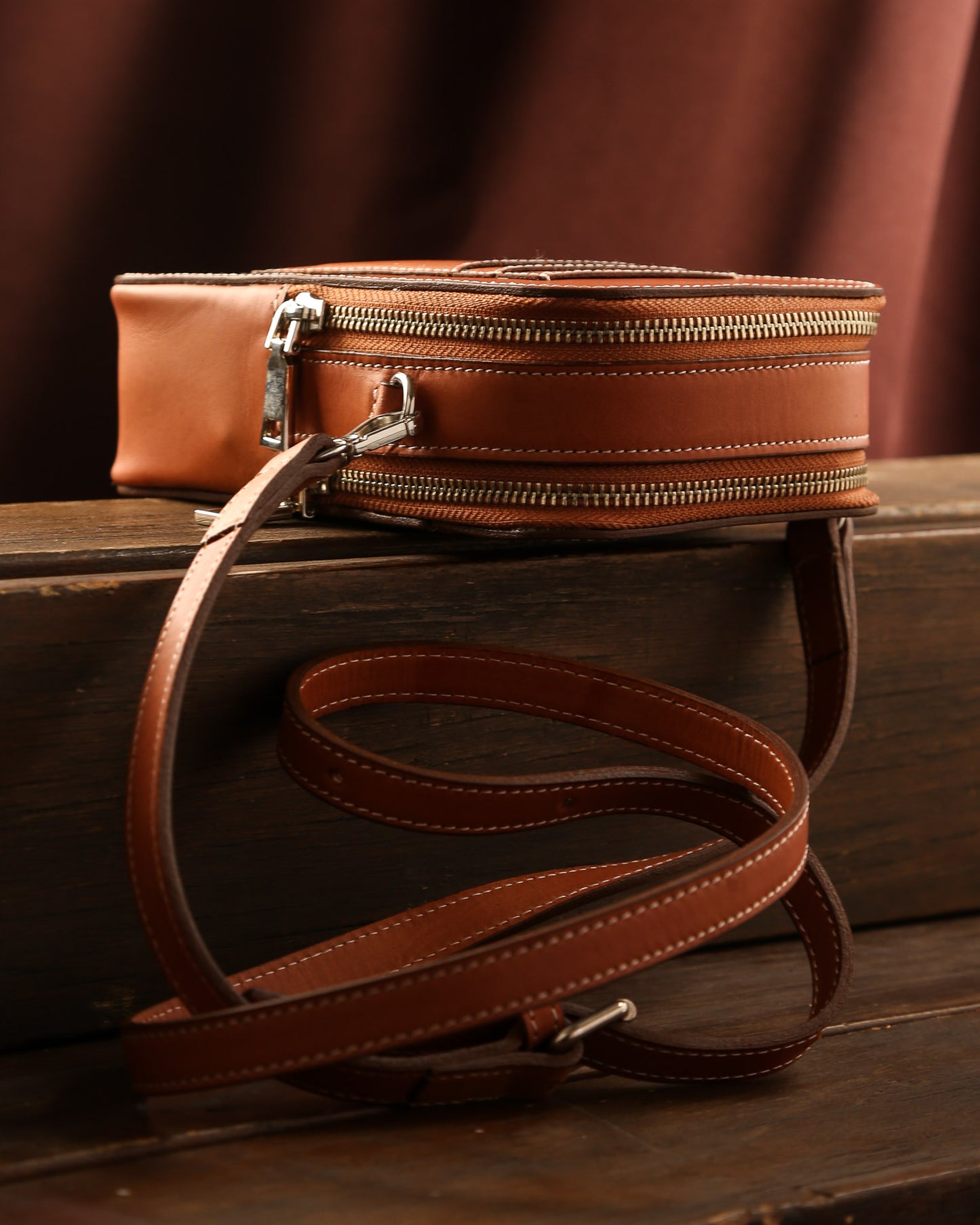 Bolso para celular Justina Marrón