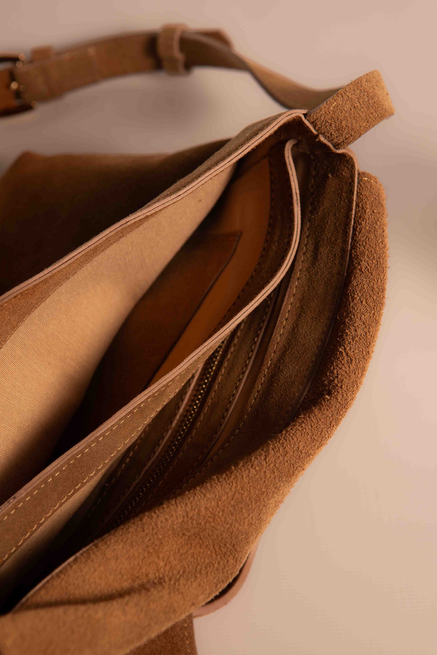 Handbag Malva Camel Suede