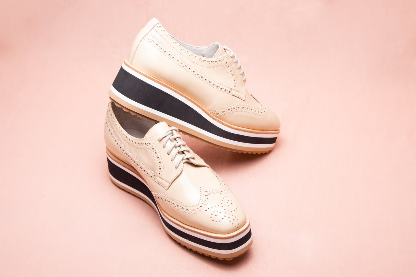 Apotinado Milan Charol Desnuda