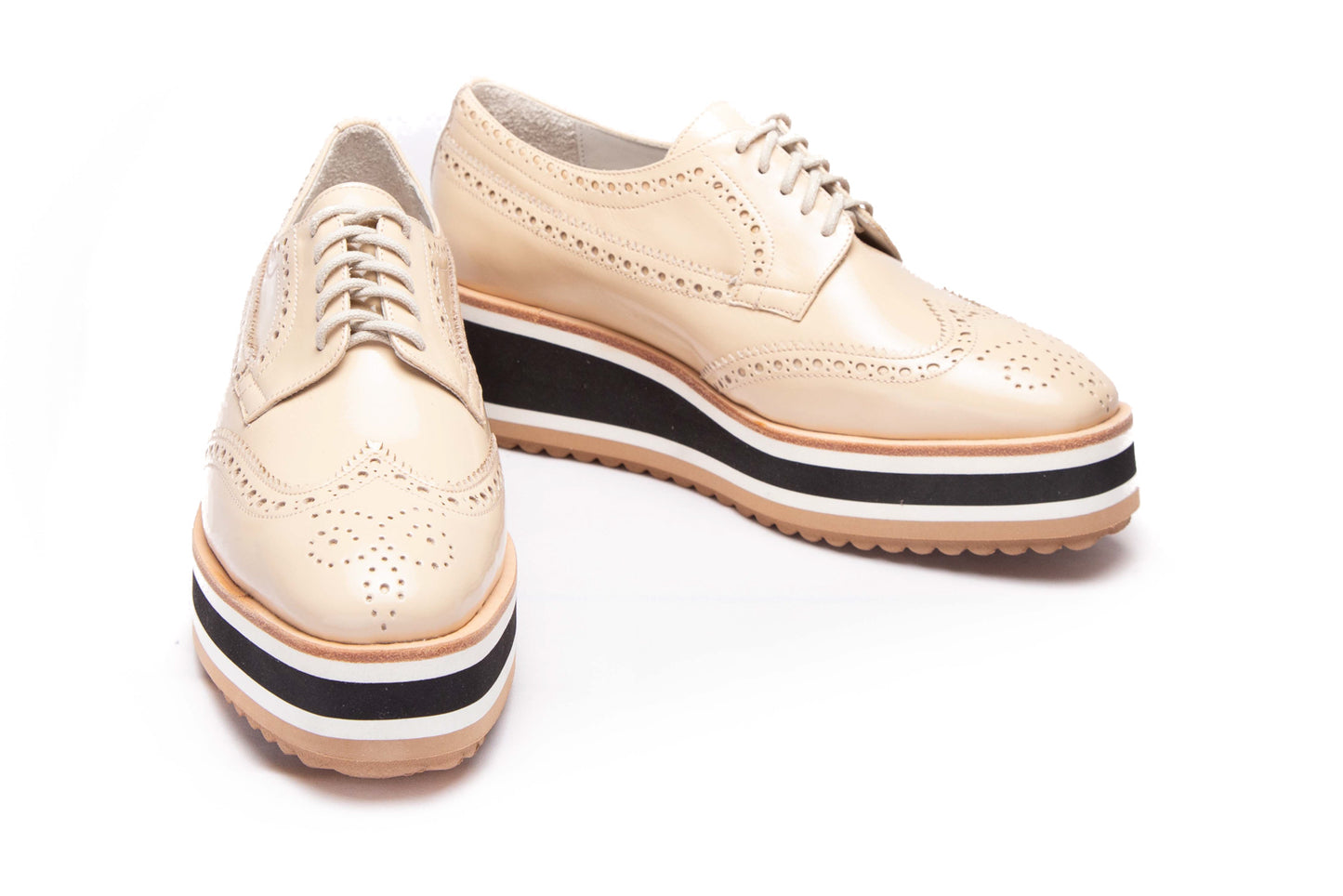 Apotinado Milan Charol Desnuda