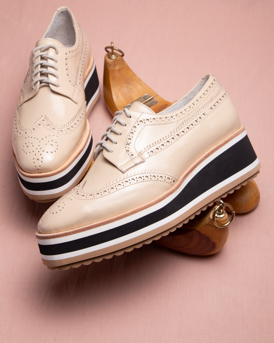 Apotinado Milan Charol Desnuda