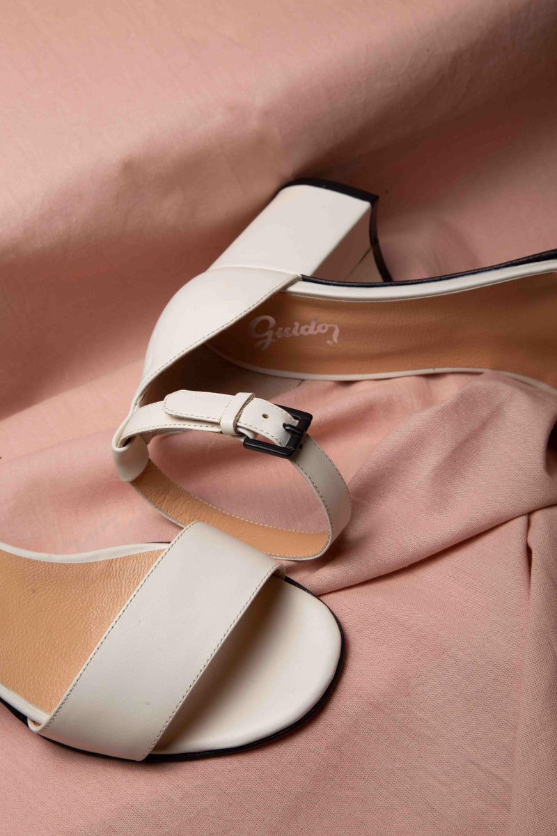 Sandalia Piton Ivory