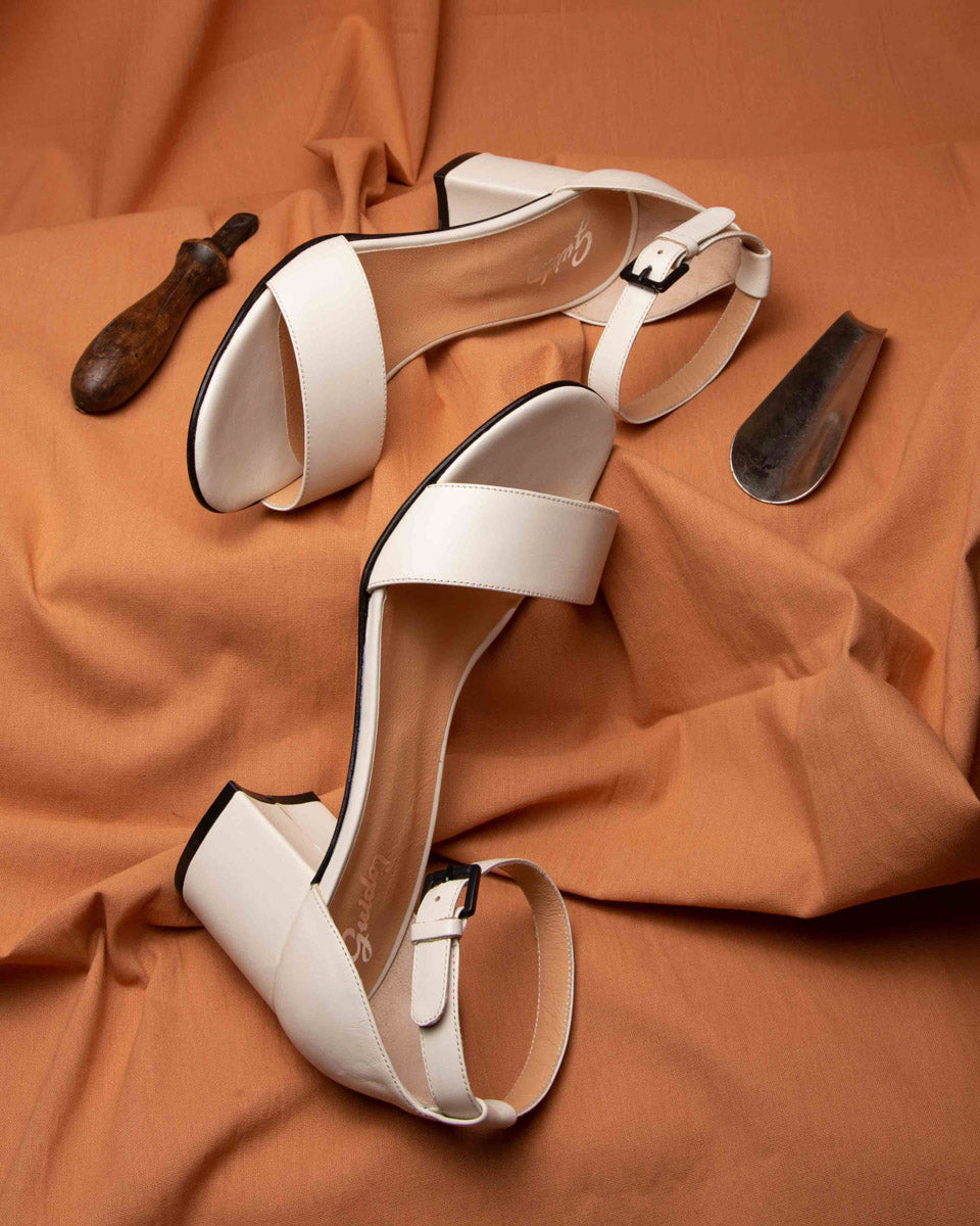Sandalia Piton Ivory