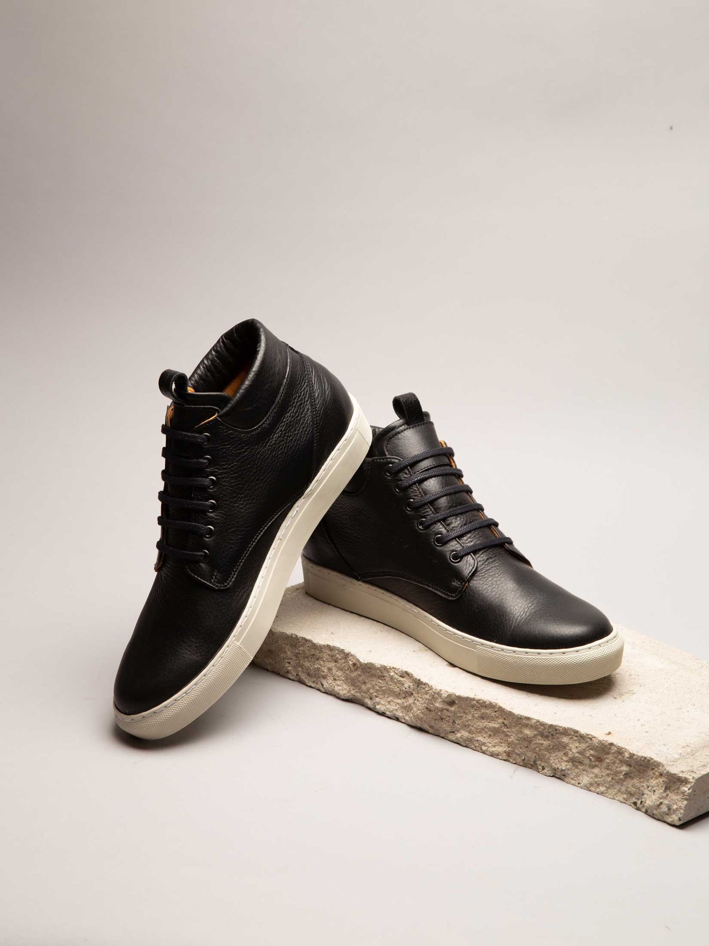 Bota Urbana 2277 Negra
