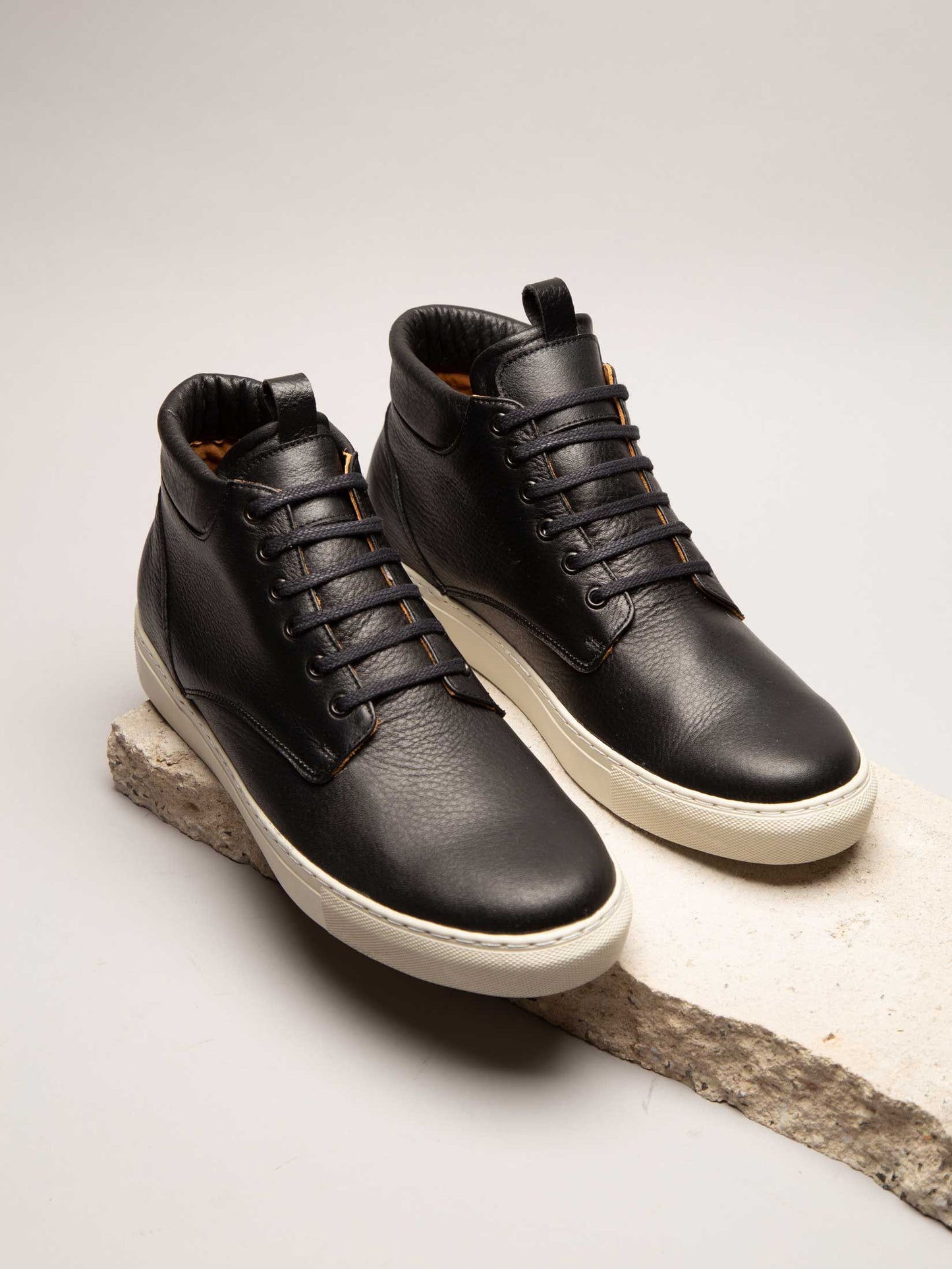 Bota Urbana 2277 Negra