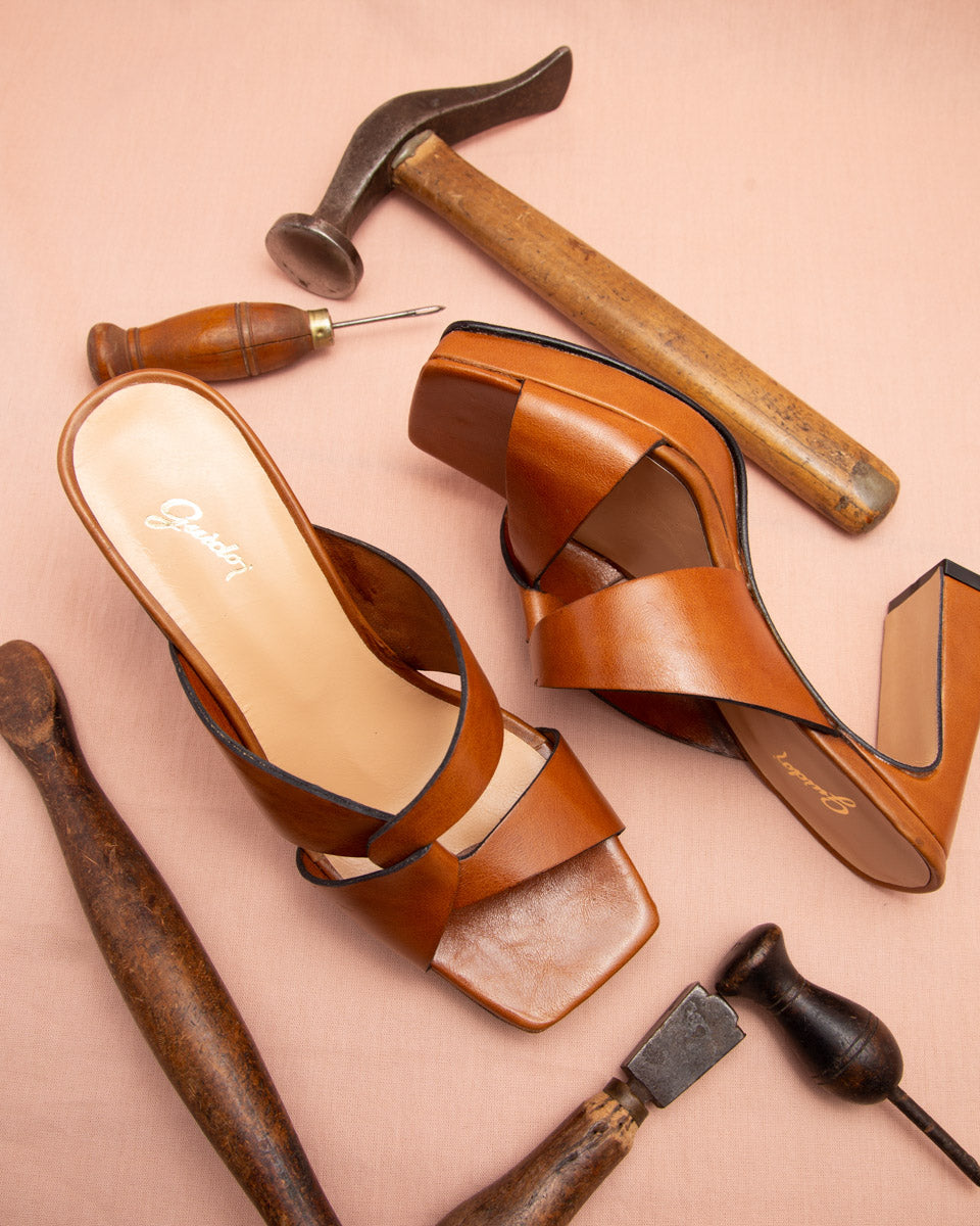 Sandal Giuliana Tan