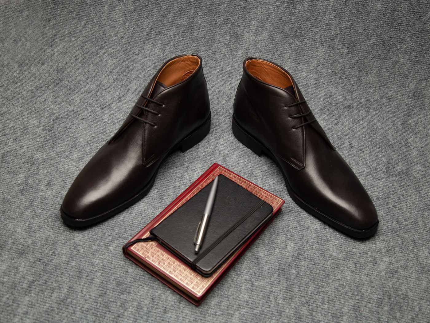 Bota Social 748 Negra - 7 1/2