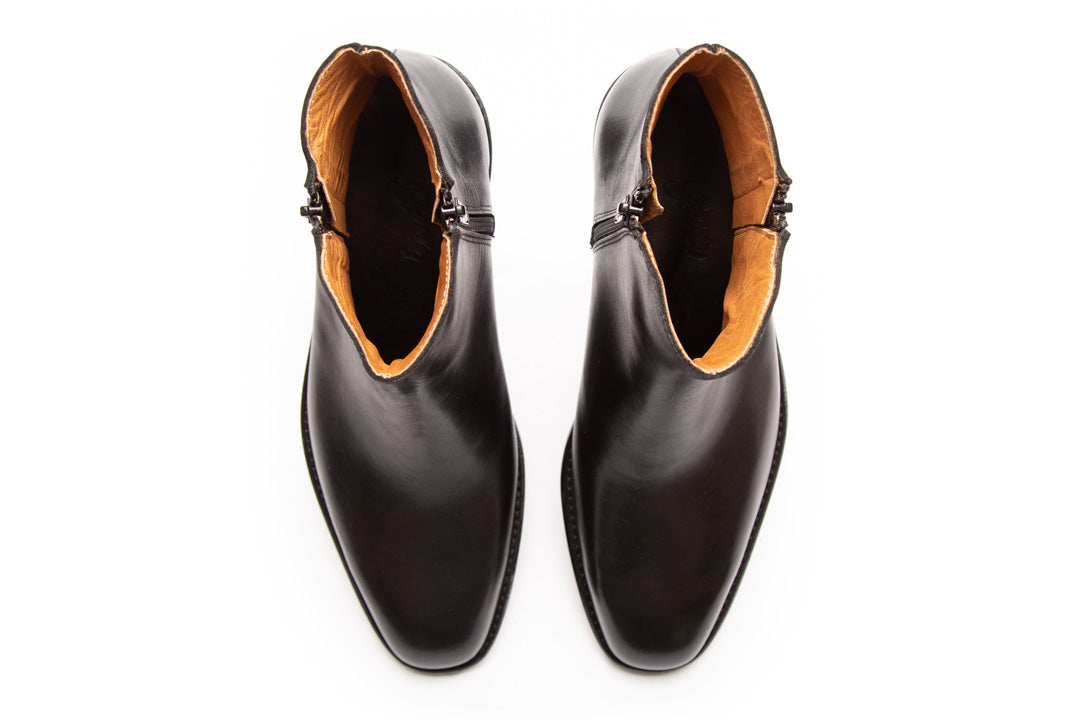 Bota B90