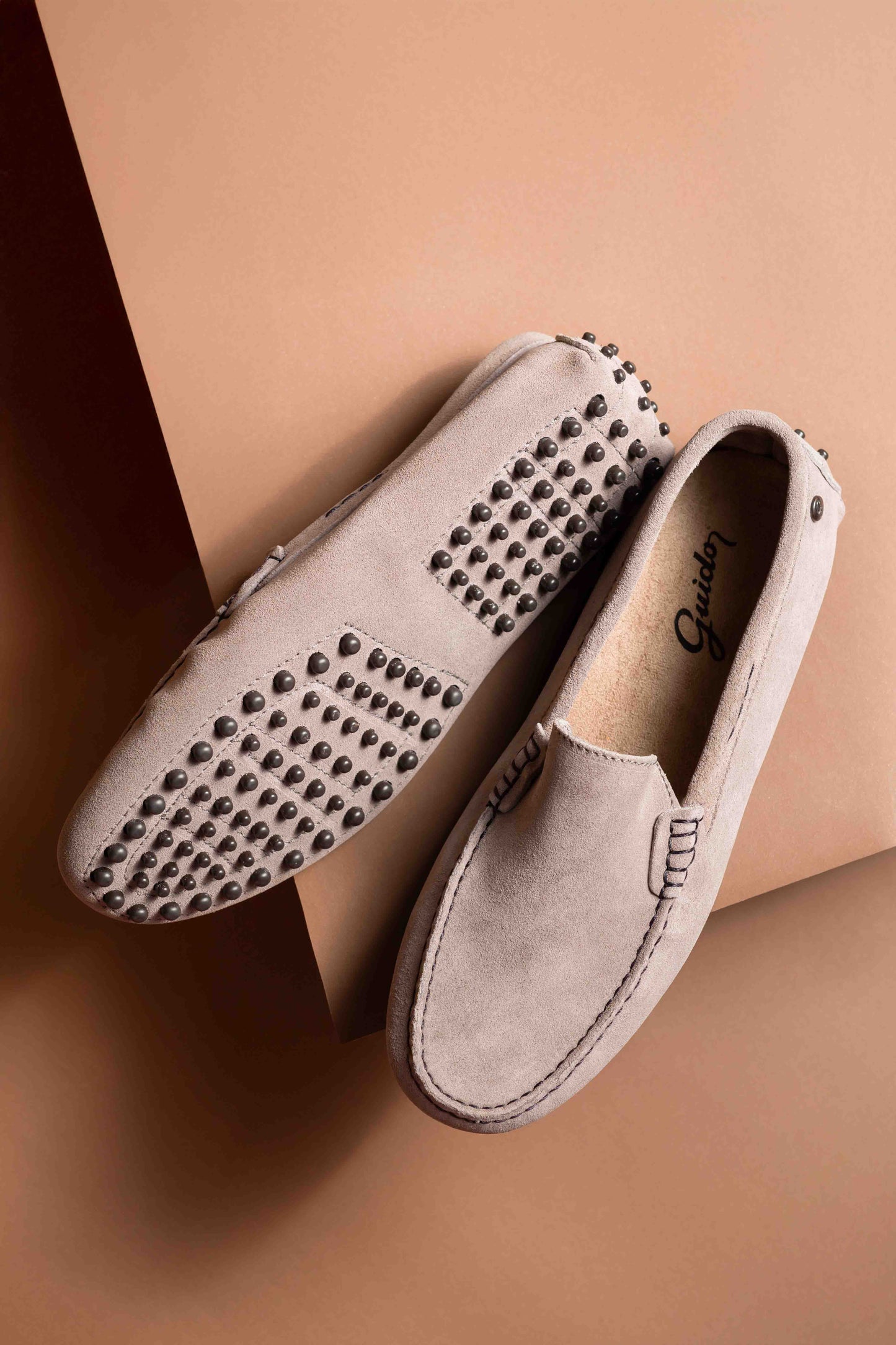 Driver 1011 Mink Suede