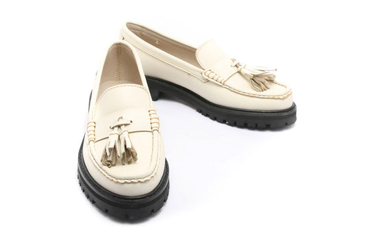 Moccasin 141 Ivory