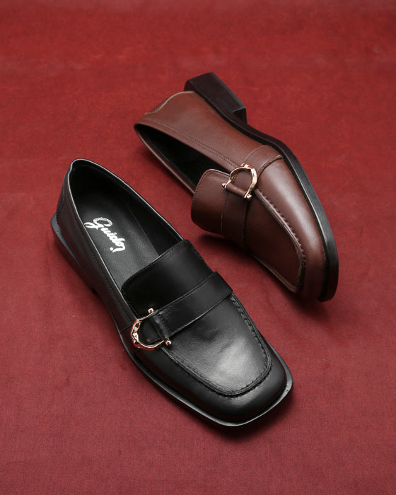 Moccasin Horseshoe Brown