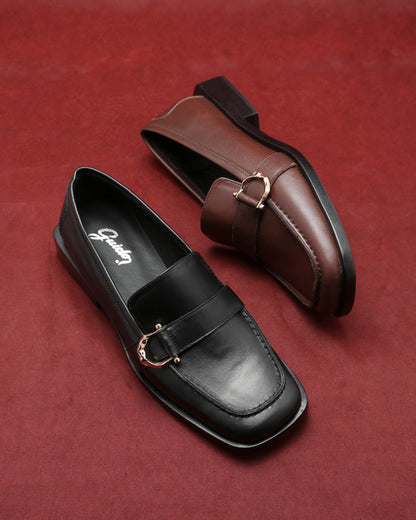 Moccasin Horseshoe Brown