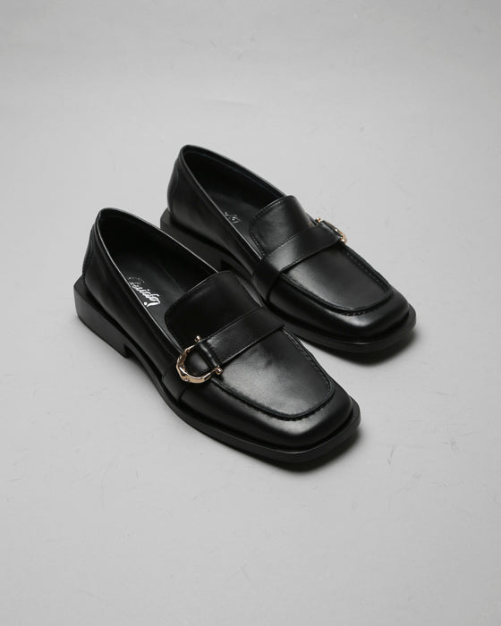 Moccasin Horseshoe Brown