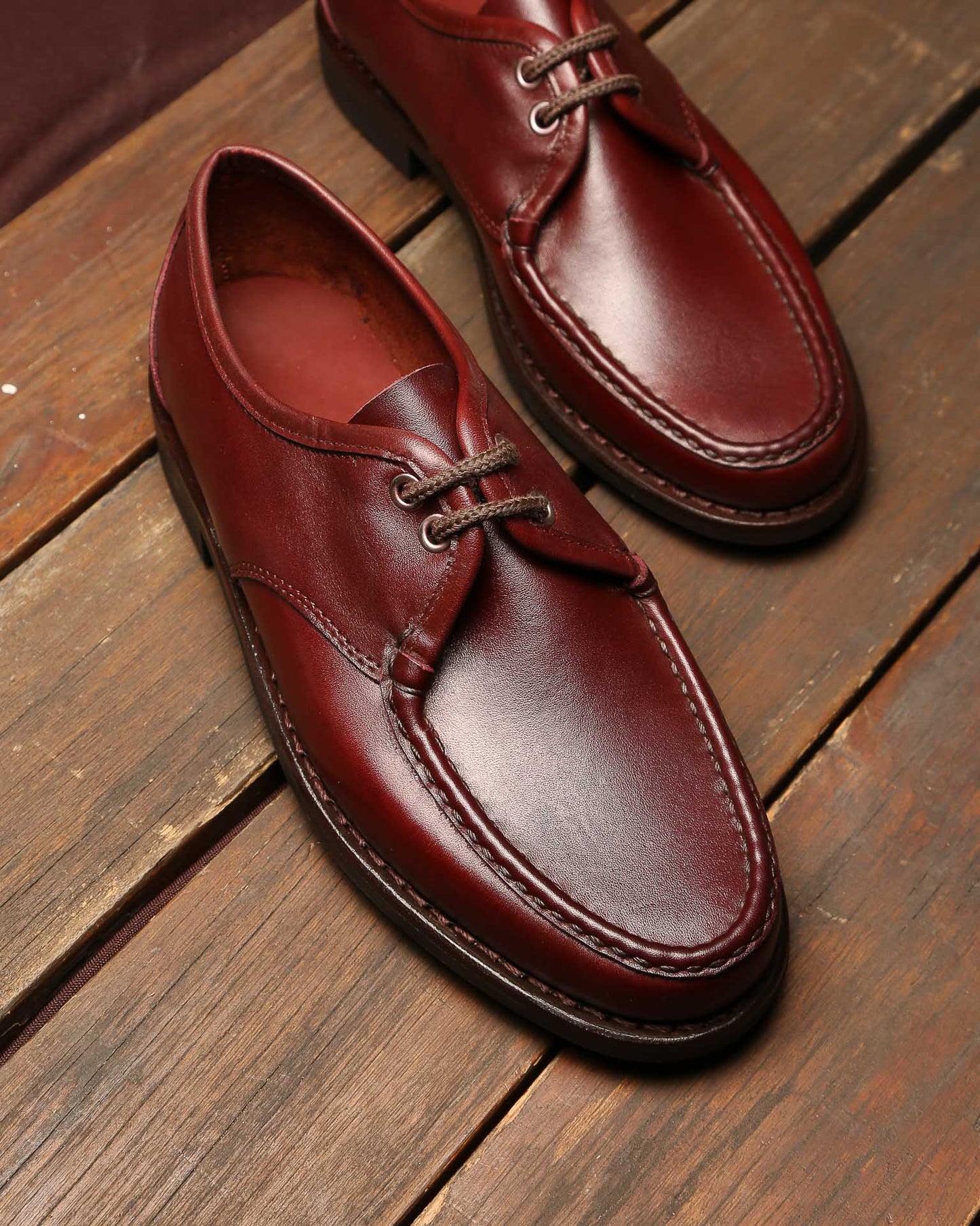 Moccasin Canadiense 4910 Burgundy