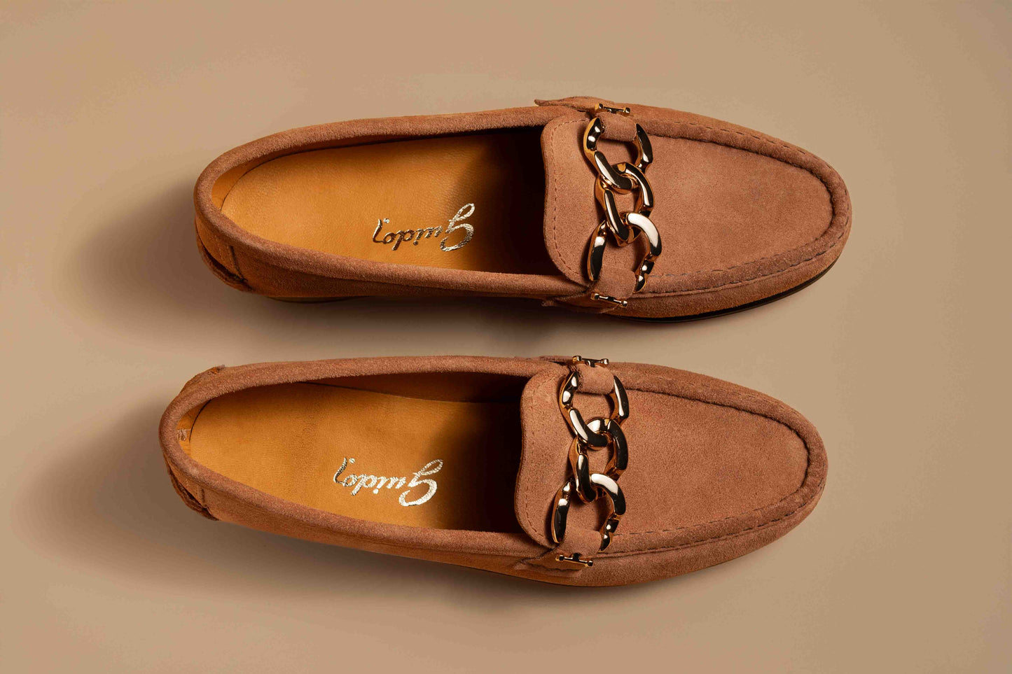 Moccasin 5327 Brick Suede
