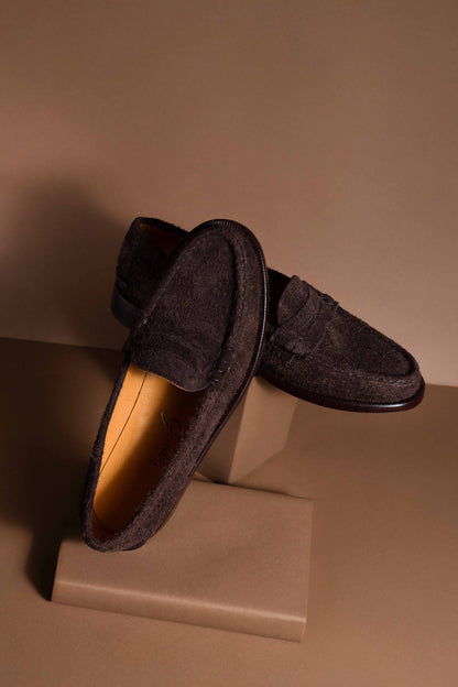 Moccasin 5379 Chocolate Carded