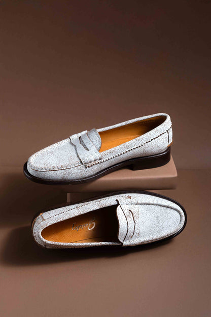Moccasin 5379 Crackle White