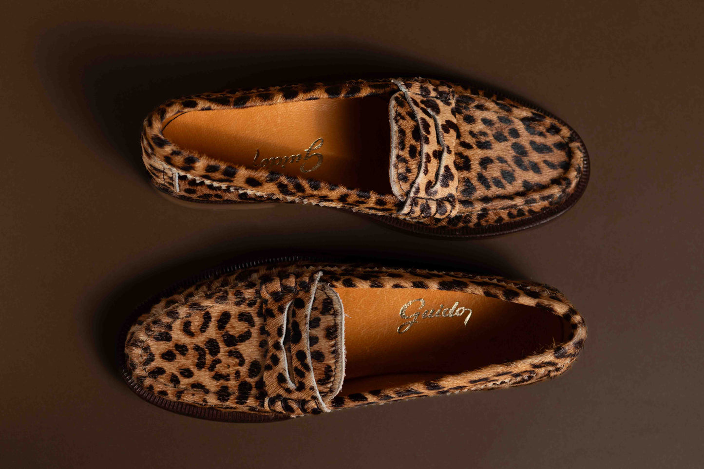 Moccasin 5379 Leopard Hair