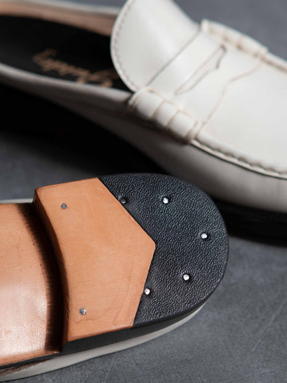 Mule 6379 Marfil