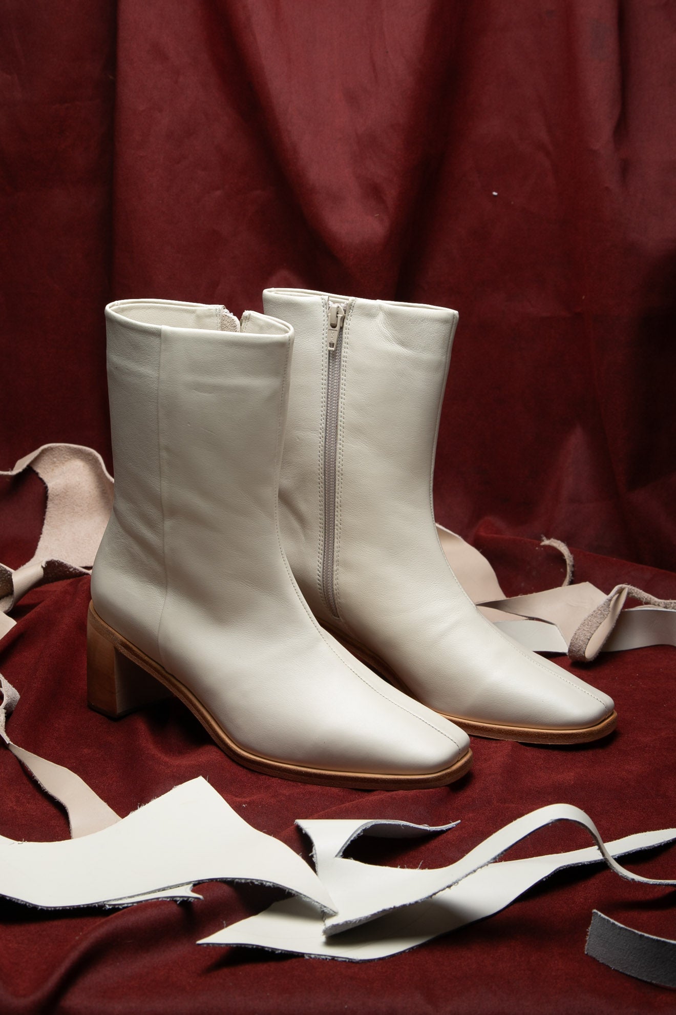 Boot Giulia Ivory