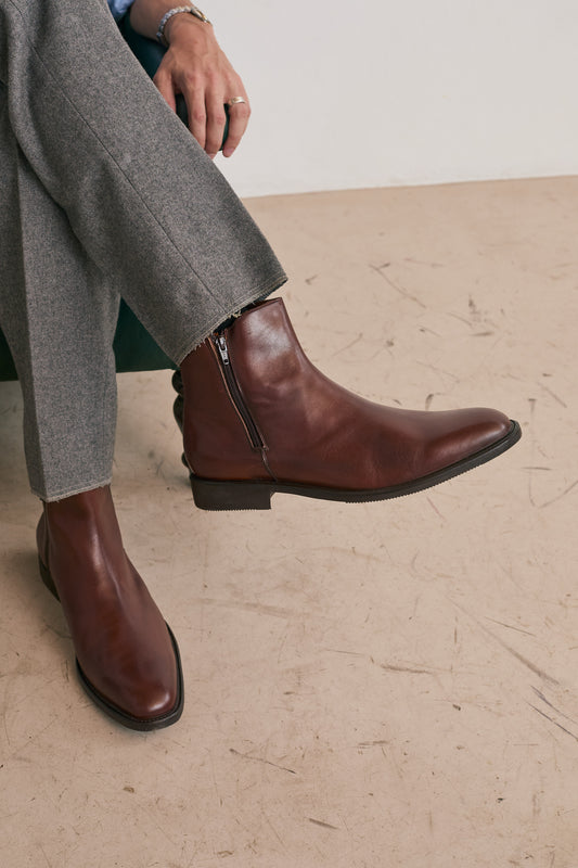 Boot B90 Marrone