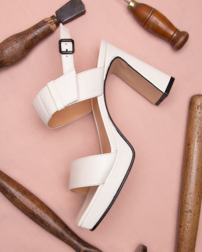 Sandal Praga Ivory