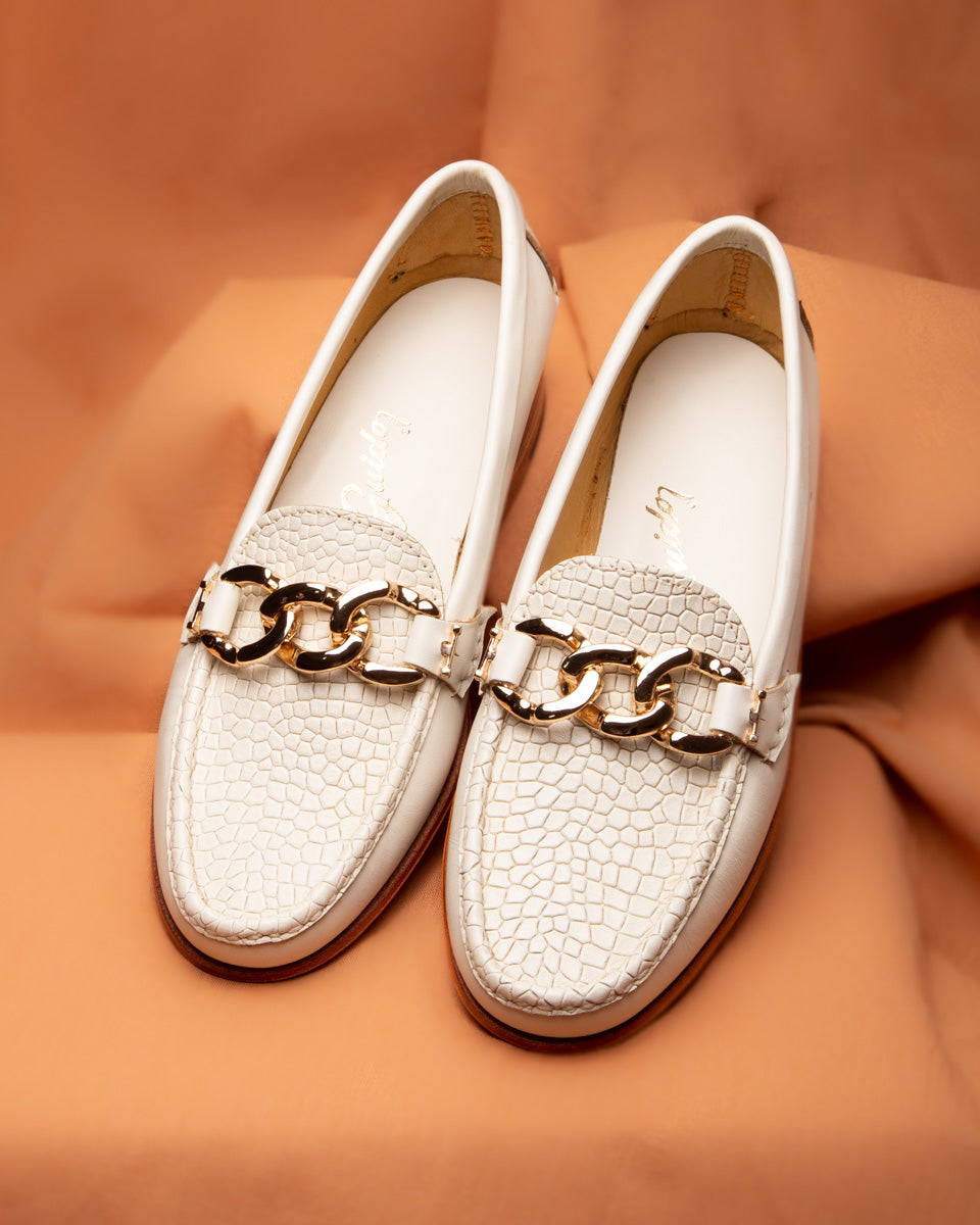 Moccasin 5327 Chain Ivory