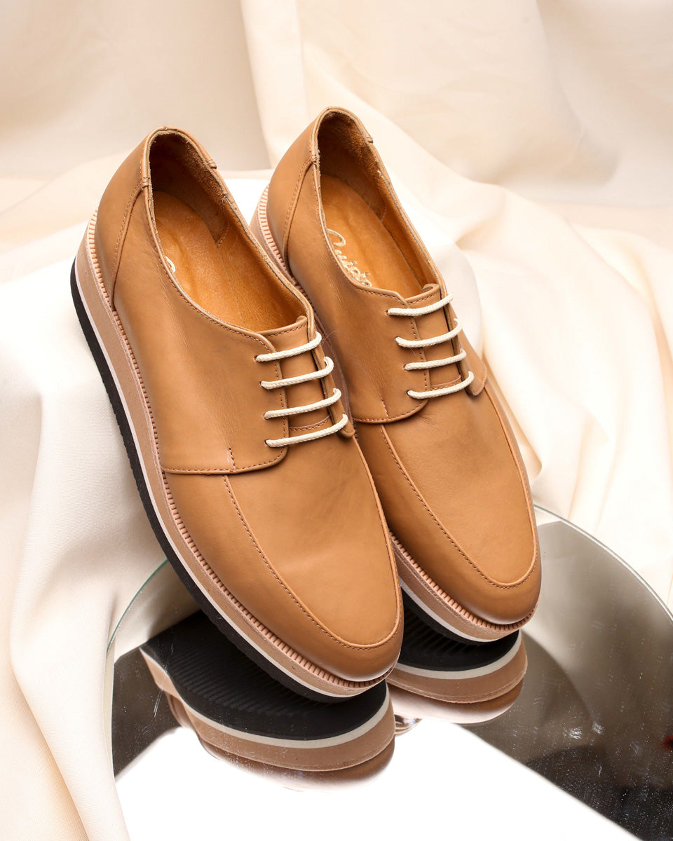 Lace-Up 901 Tan